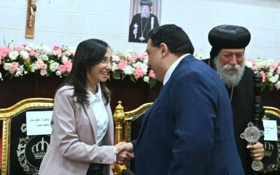 مشهد وطني يجسد وحدة الصف.. رئيس مياه البحيرة يهنئ محافظ البحيرة ونيافة الأنبا إيلاريون بعيد القيامة المجيد