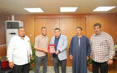 بعد معاناة استمرت 8 سنوات.. أهالي عزبة الحصة بدمنهور يكرمون رئيس مياه البحيرة تقديراً لإنهاء أزمة ضعف وانقطاع المياه